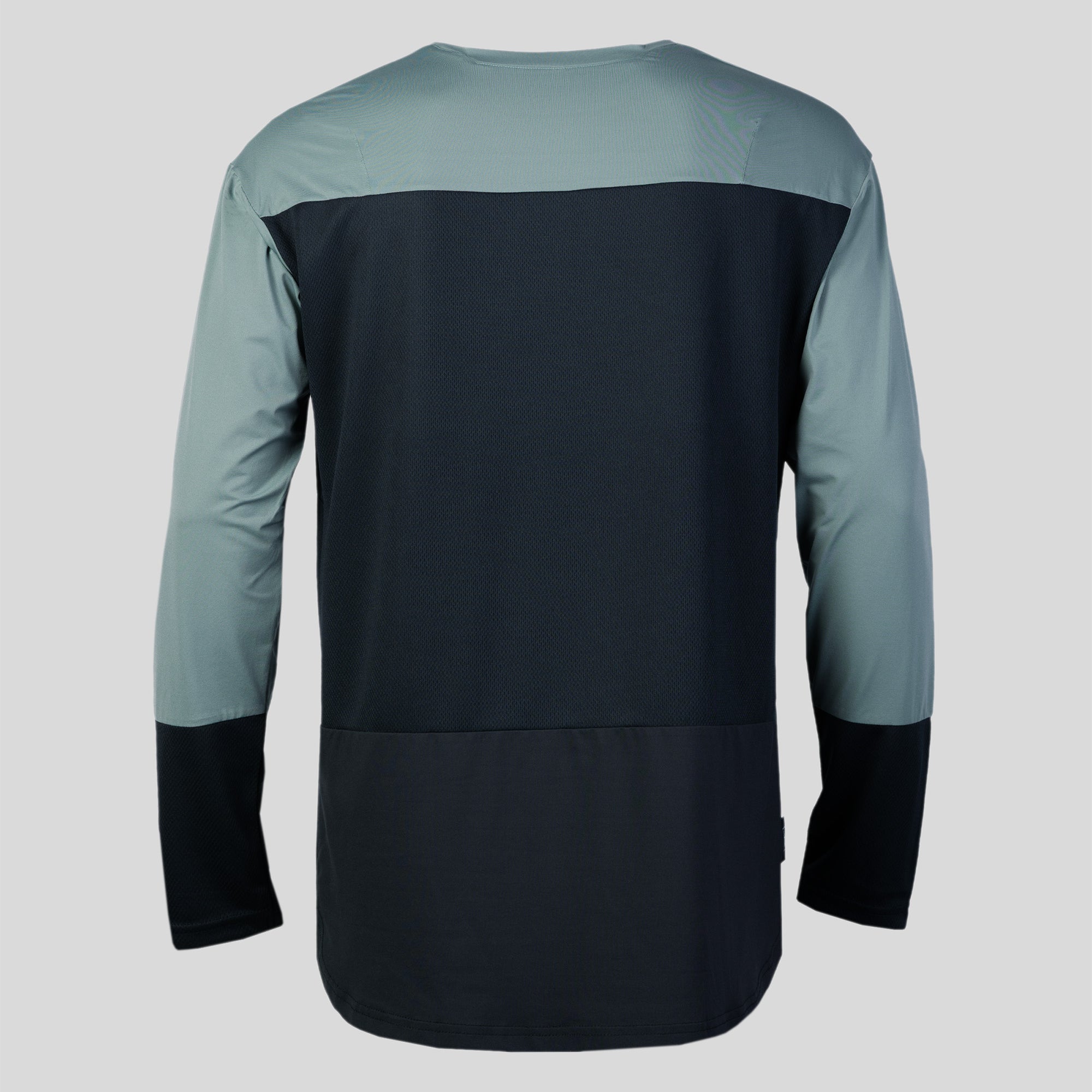 Monserat-gravity_jersey_M3-03_back.jpg