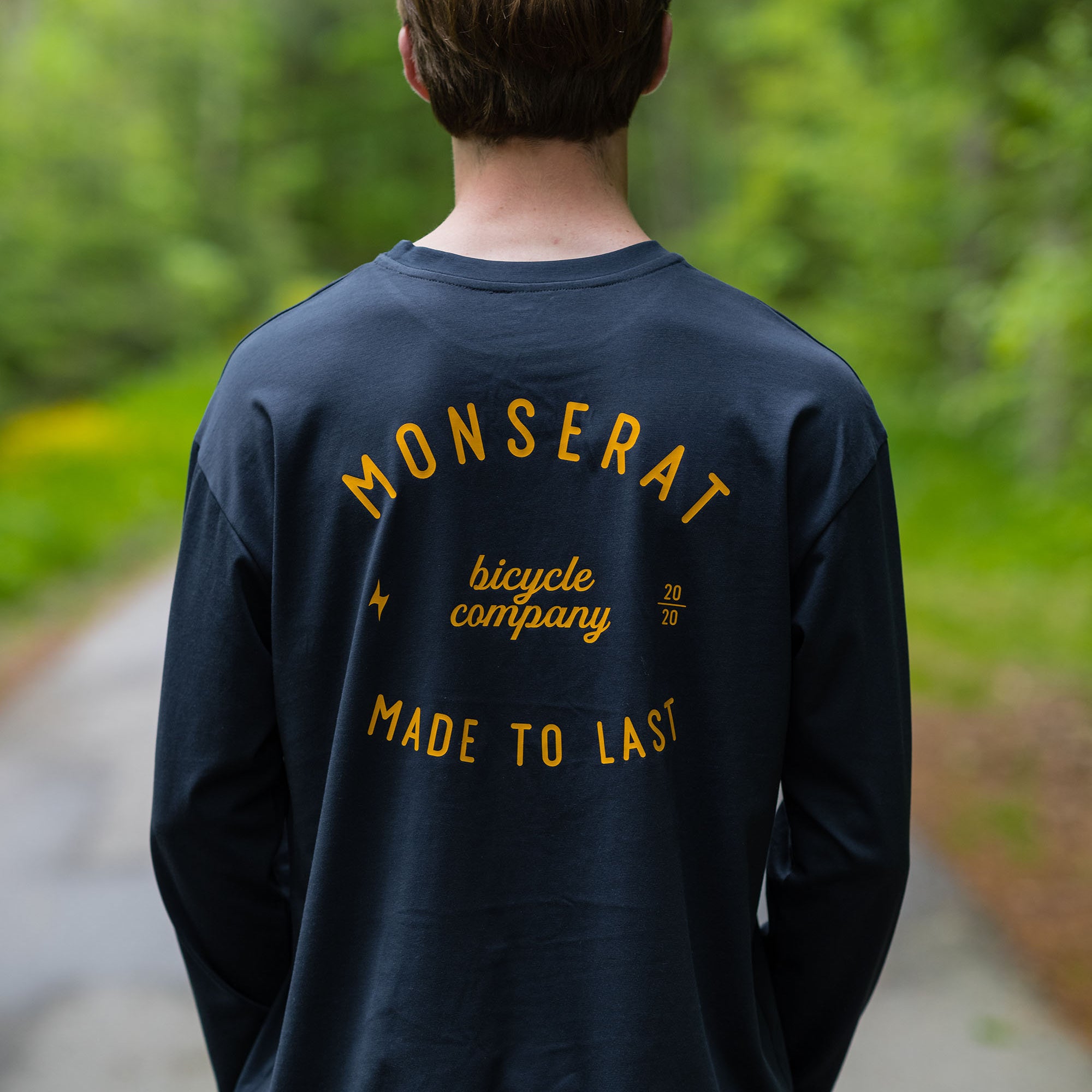 monserat-LTS03-organic-t-shirt-detail01.jpg