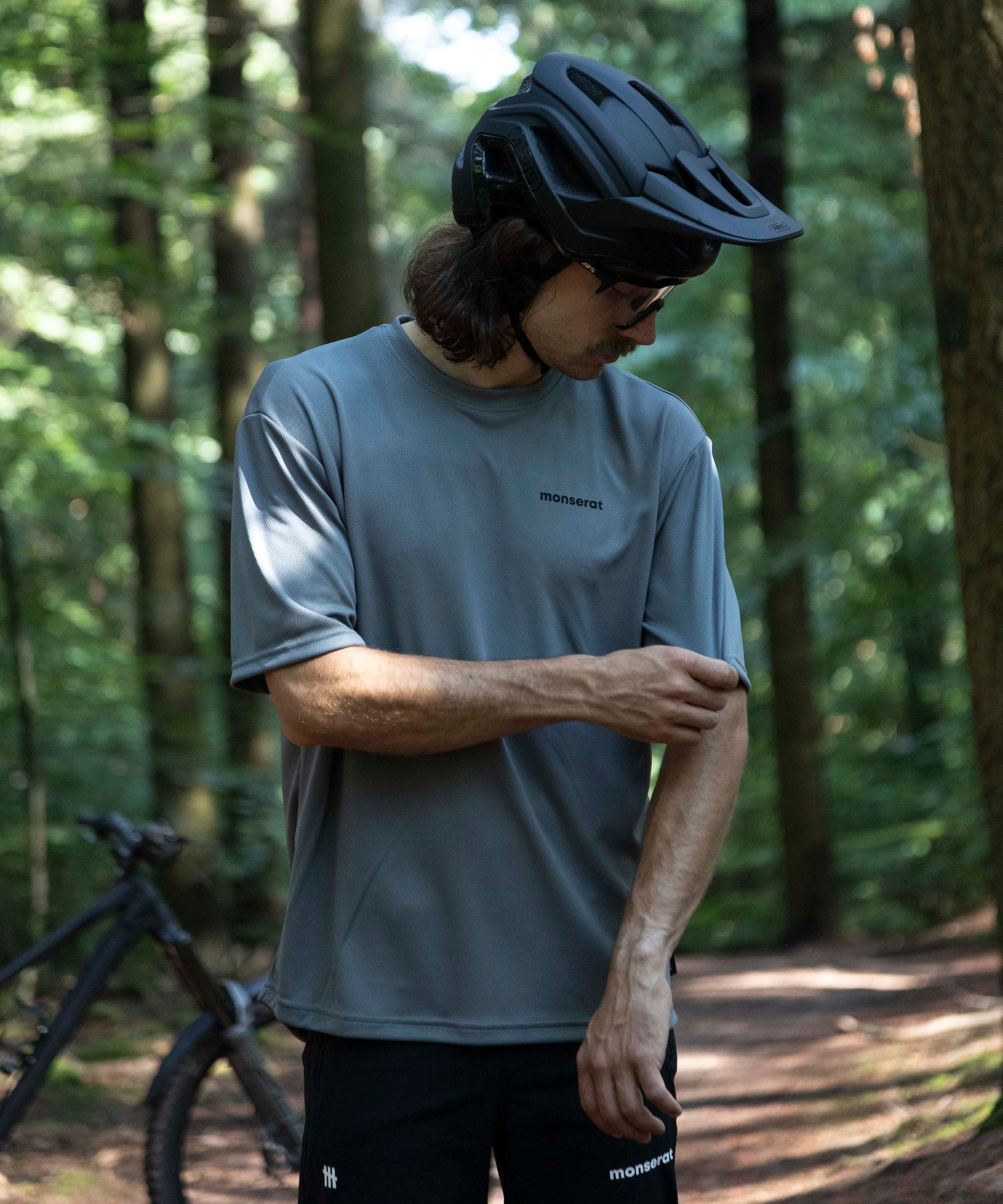 monserat-mtb-jersey-web_18.jpg