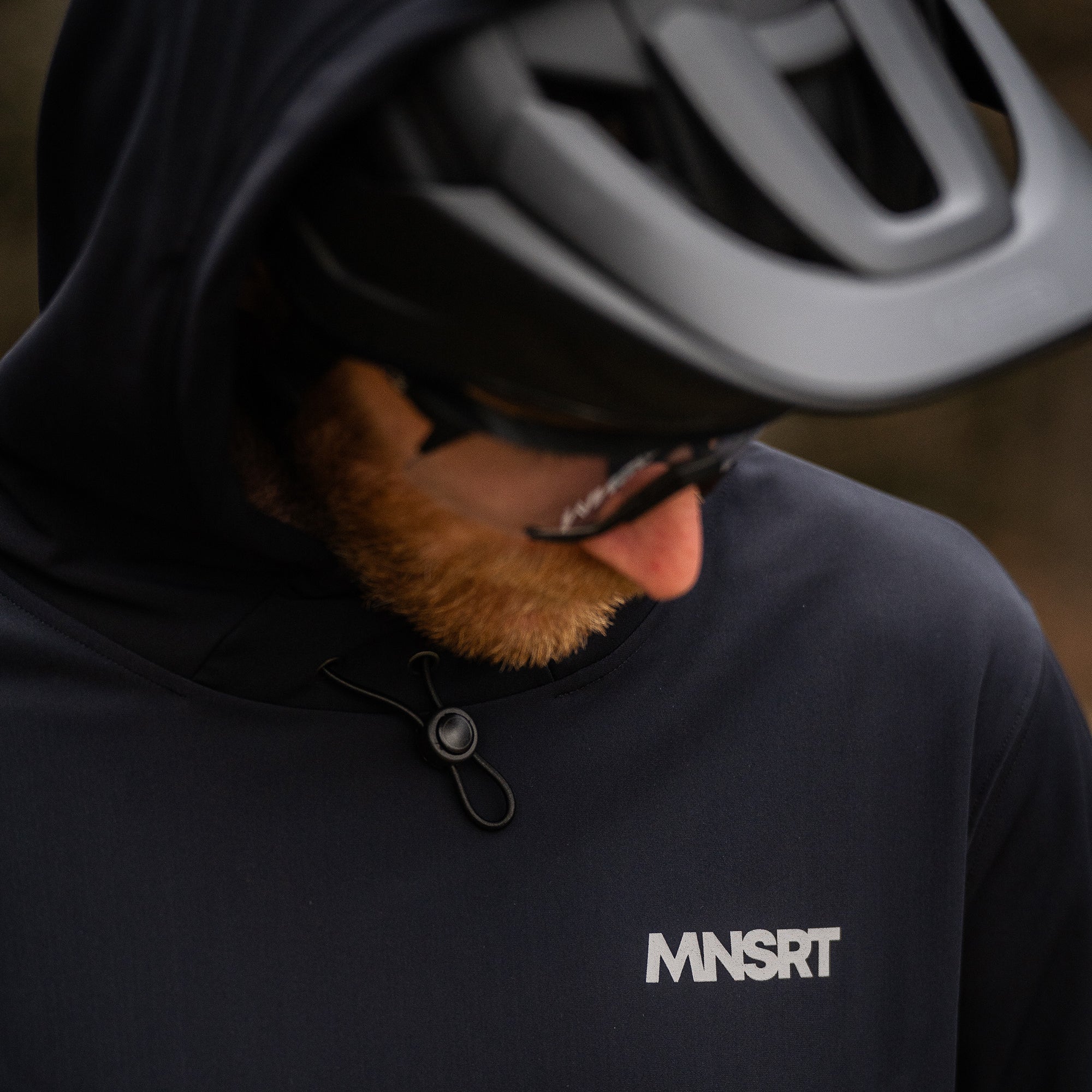 monserat-mtb_tech_hoodie-MH1-web-detail01.jpg