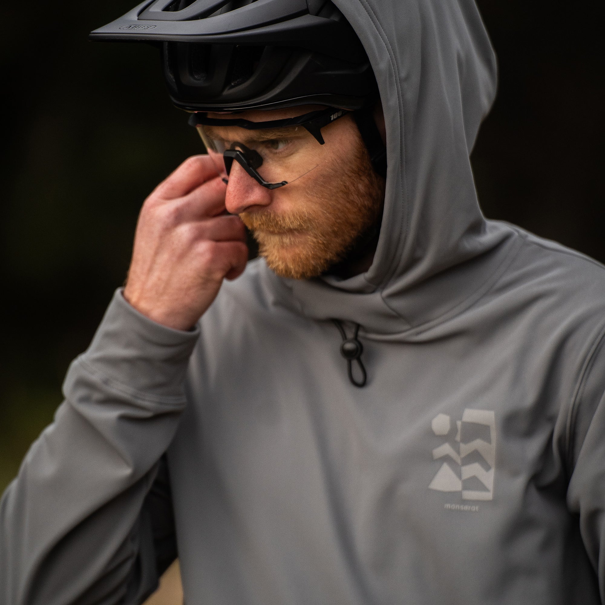 monserat-mtb_tech_hoodie-MH6-web-05.jpg